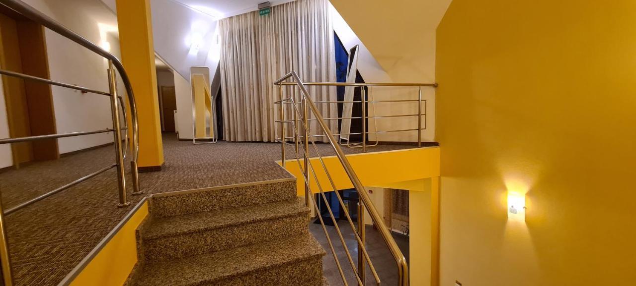 Poiana Rasnoavei Hotel Risnov Exterior photo